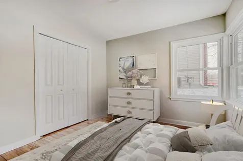 124 King Street W Saint Paul MN 55107