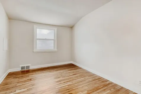 124 King Street W Saint Paul MN 55107