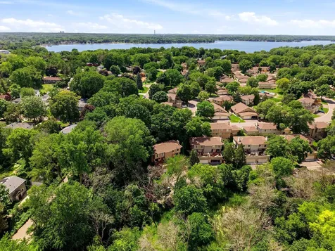 2103 Marquis Road Golden Valley MN 55427