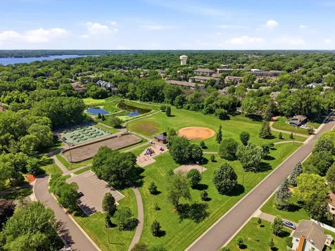 2103 Marquis Road Golden Valley MN 55427