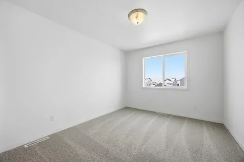 6874 Joseph Street Horace ND 58047