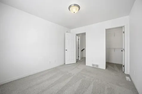 6874 Joseph Street Horace ND 58047