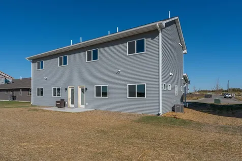 3129 & 3131 Noble Drive Mankato MN 56001