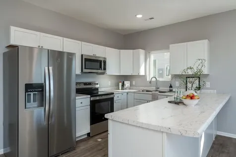 3129 & 3131 Noble Drive Mankato MN 56001