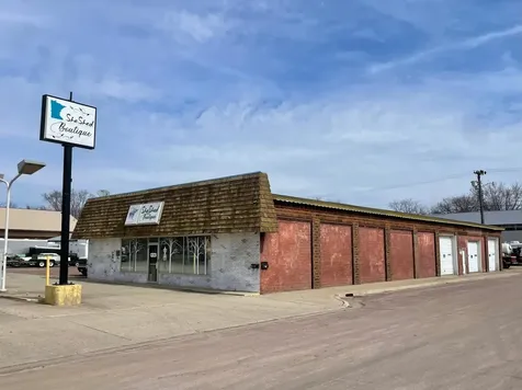 101 N Cass Avenue Springfield MN 56087