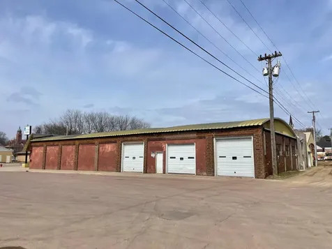 101 N Cass Avenue Springfield MN 56087