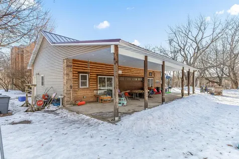 1709/1695 Mcknight Road N Maplewood MN 55109