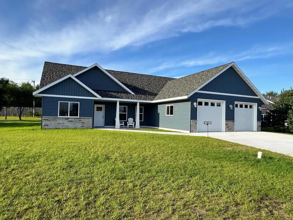 921 NW 9th Street Perham MN 56573