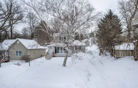 313 3rd Street SE Pelican Rapids MN 56572