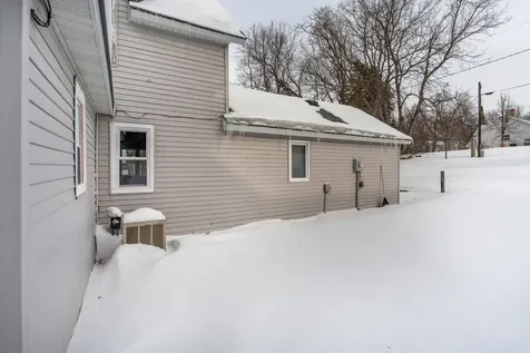 313 3rd Street SE Pelican Rapids MN 56572
