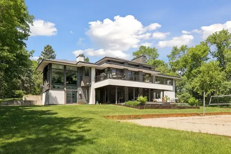 17950 Fairhomes Lane Deephaven MN 55391