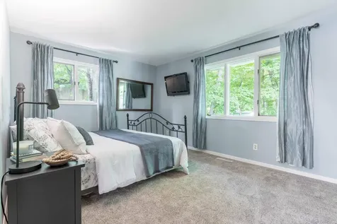2303 S Le Homme Dieu Drive NE Alexandria MN 56308