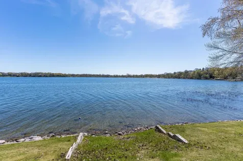 2303 S Le Homme Dieu Drive NE Alexandria MN 56308