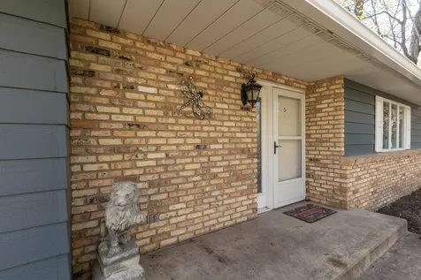 2303 S Le Homme Dieu Drive NE Alexandria MN 56308