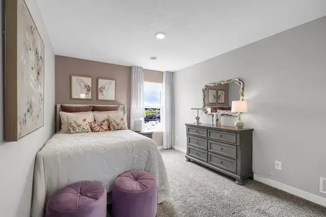 1916 Highview Terrace Shakopee MN 55379