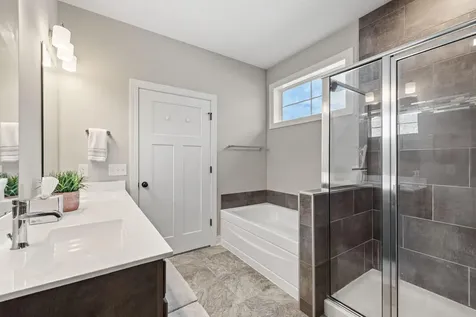 9062 7th Street N Lake Elmo MN 55042
