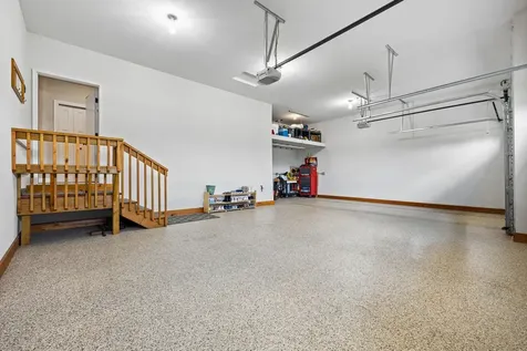 9062 7th Street N Lake Elmo MN 55042