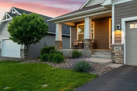 9062 7th Street N Lake Elmo MN 55042