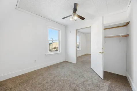 1122 4th Avenue N Fargo ND 58102