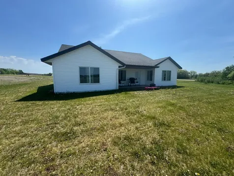 43894 Easy Street Perham MN 56573