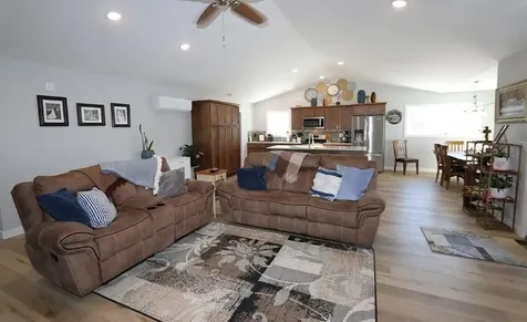 43894 Easy Street Perham MN 56573