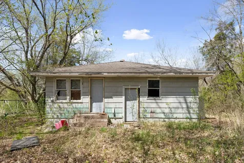 15535 375th Street Taylors Falls MN 55084
