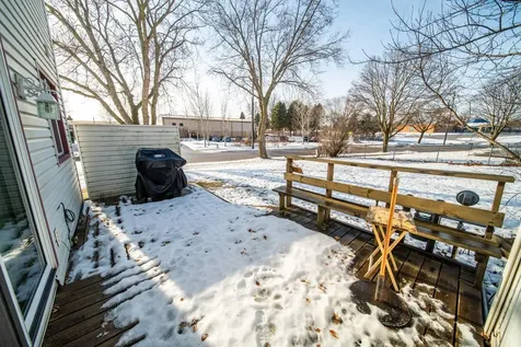 907 40th Street NW Rochester MN 55901