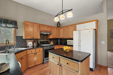 11721 139th Avenue N Dayton MN 55327