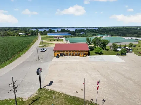19389 Frontage Road Detroit Lakes MN 56501
