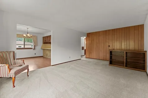 1445 Brittany Road Hastings MN 55033