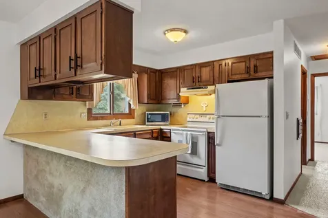 1445 Brittany Road Hastings MN 55033