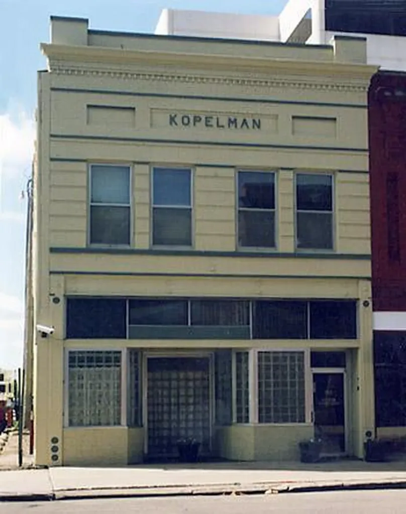 512 1st Avenue N Fargo ND 58102