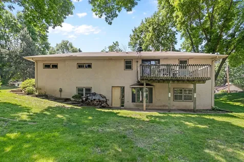 685 51st Avenue NE Columbia Heights MN 55421