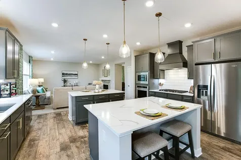 1725 Oak Creek Pass Chaska MN 55318