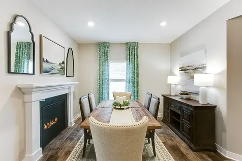 1725 Oak Creek Pass Chaska MN 55318