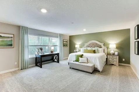 1725 Oak Creek Pass Chaska MN 55318