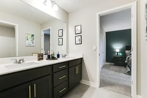 1725 Oak Creek Pass Chaska MN 55318
