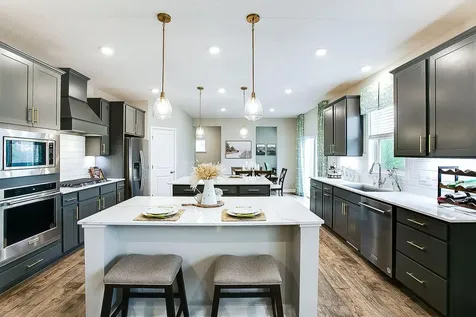 1725 Oak Creek Pass Chaska MN 55318