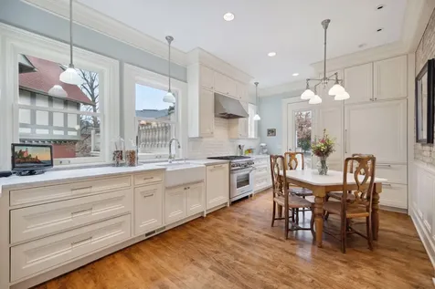 1203 Mount Curve Avenue Minneapolis MN 55403