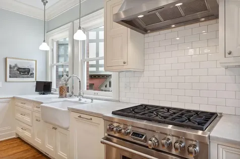 1203 Mount Curve Avenue Minneapolis MN 55403