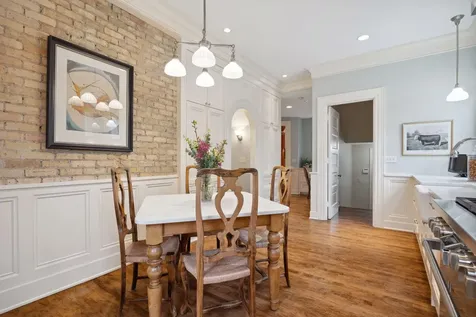 1203 Mount Curve Avenue Minneapolis MN 55403
