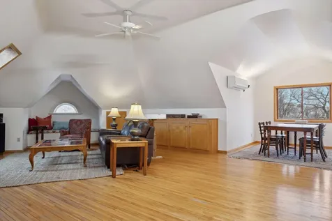 1203 Mount Curve Avenue Minneapolis MN 55403