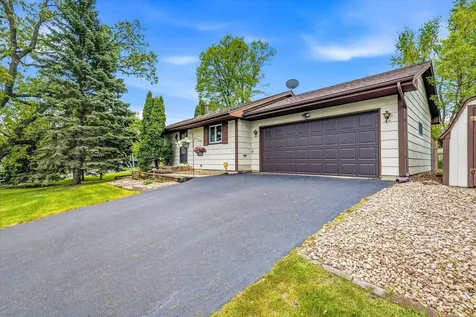 8435 Shadyview Lane N Maple Grove MN 55311