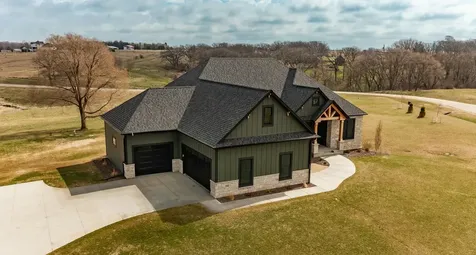 4980 Royal Oaks Circle SW Rochester MN 55902