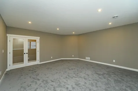 4980 Royal Oaks Circle SW Rochester MN 55902