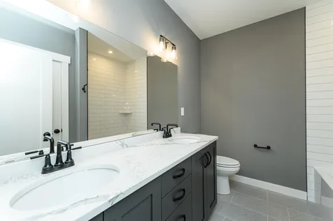 4980 Royal Oaks Circle SW Rochester MN 55902