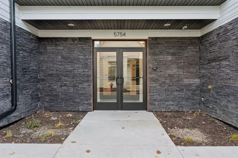 5754 Shady Oak Road S Minnetonka MN 55343