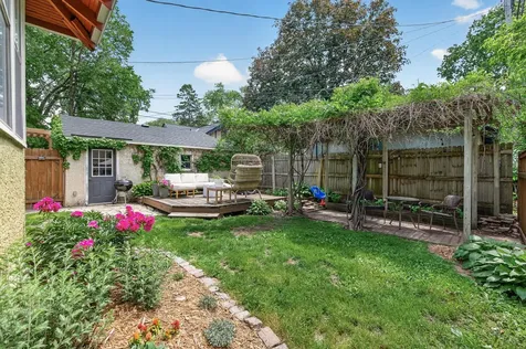 909 W 44th Street Minneapolis MN 55409