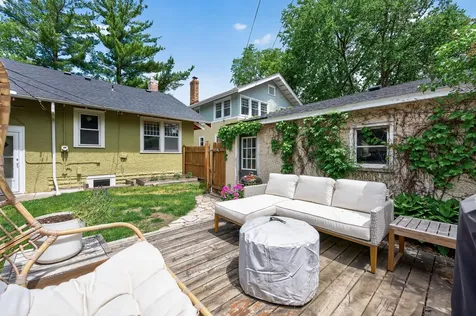 909 W 44th Street Minneapolis MN 55409