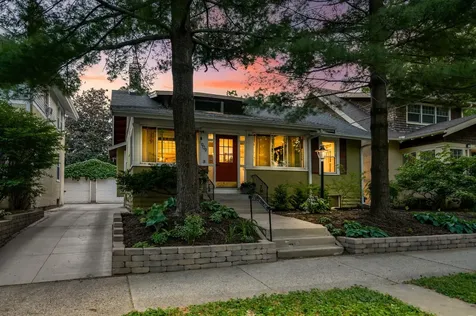 909 W 44th Street Minneapolis MN 55409